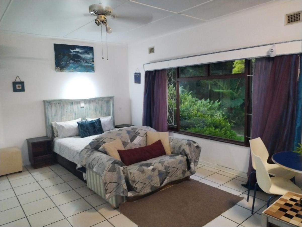 Beach Wood Cottages シェリービーチ エクステリア 写真